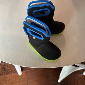 Toddler winter boots - BOGS